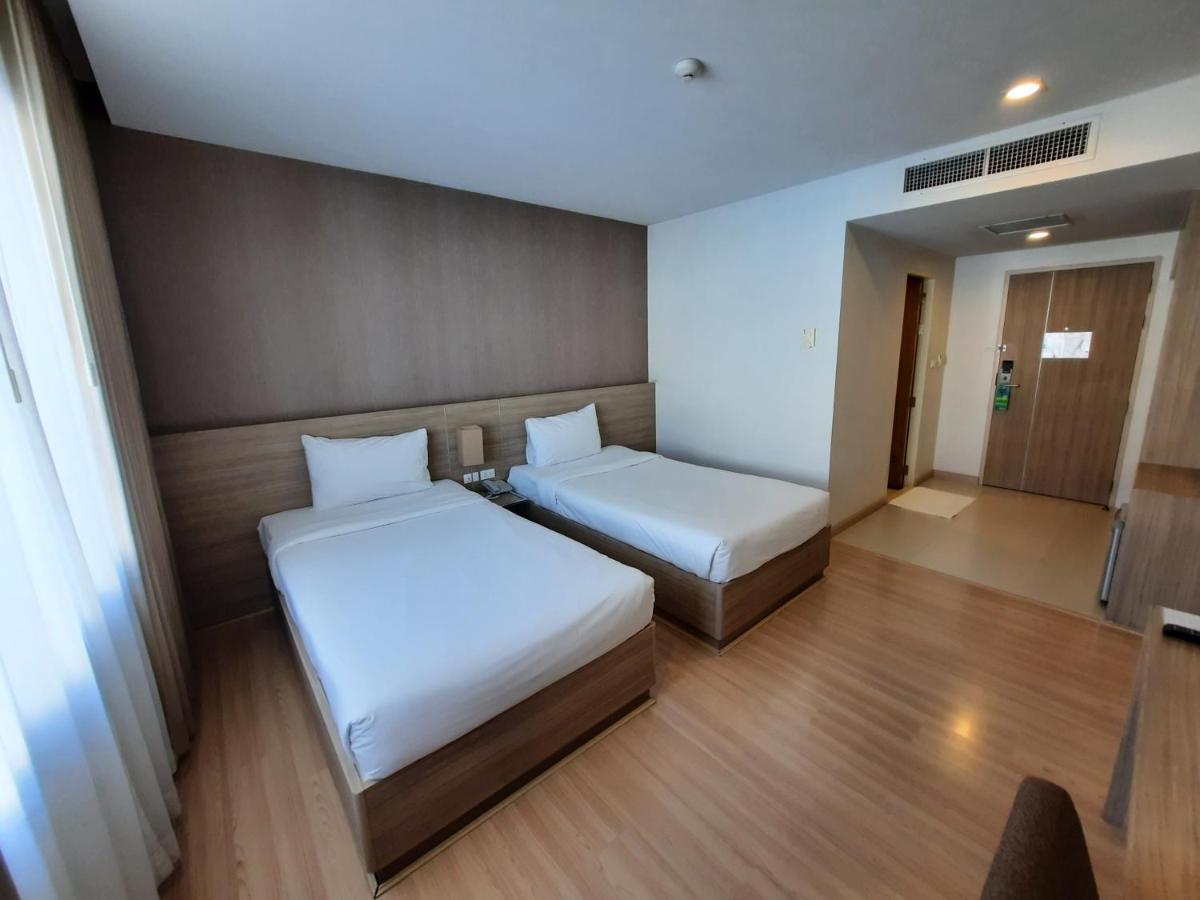 Leosor Hotel Nakhonratchasima Exterior foto