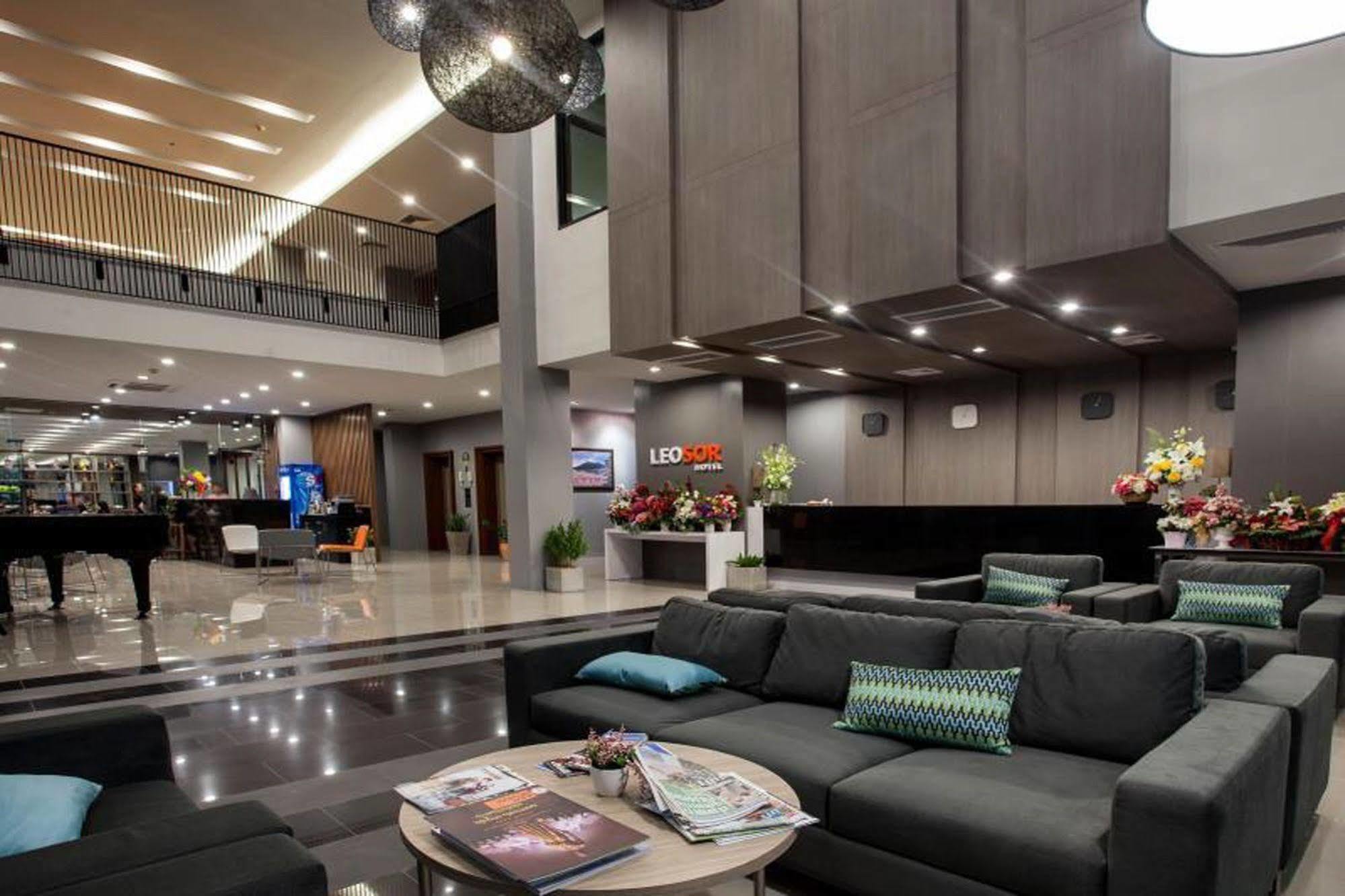 Leosor Hotel Nakhonratchasima Exterior foto